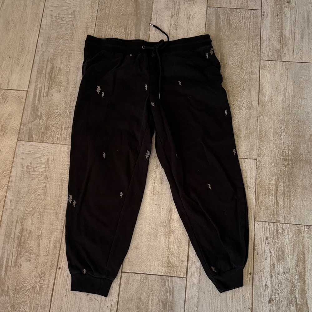 [honeydew] Black Lightening Bolt Embroidered Jogger Pants - Size Large